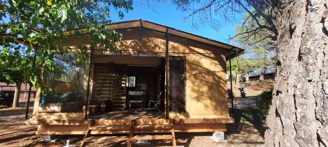 Camping Onlycamp Les Tuilleres Vercheny 0*,