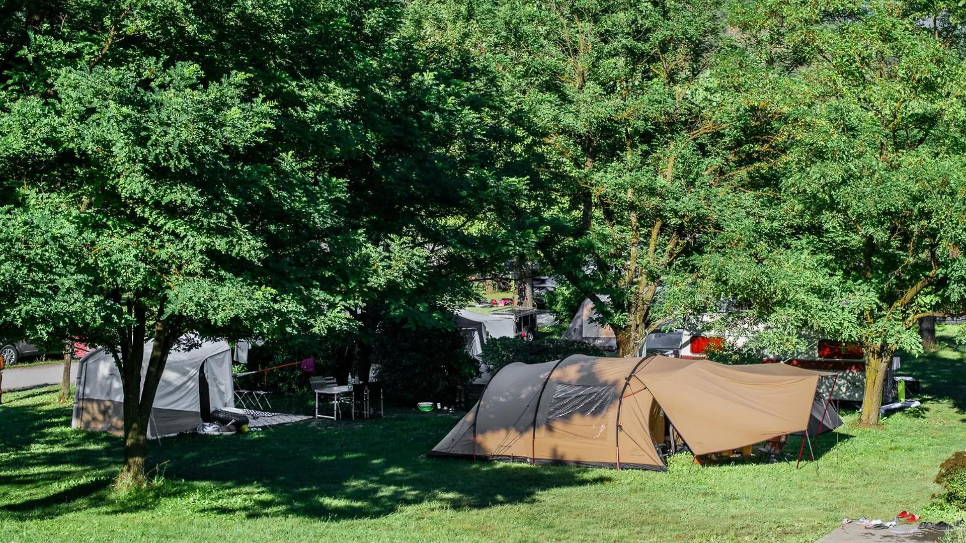 Camping Onlycamp Les Tuilleres Vercheny